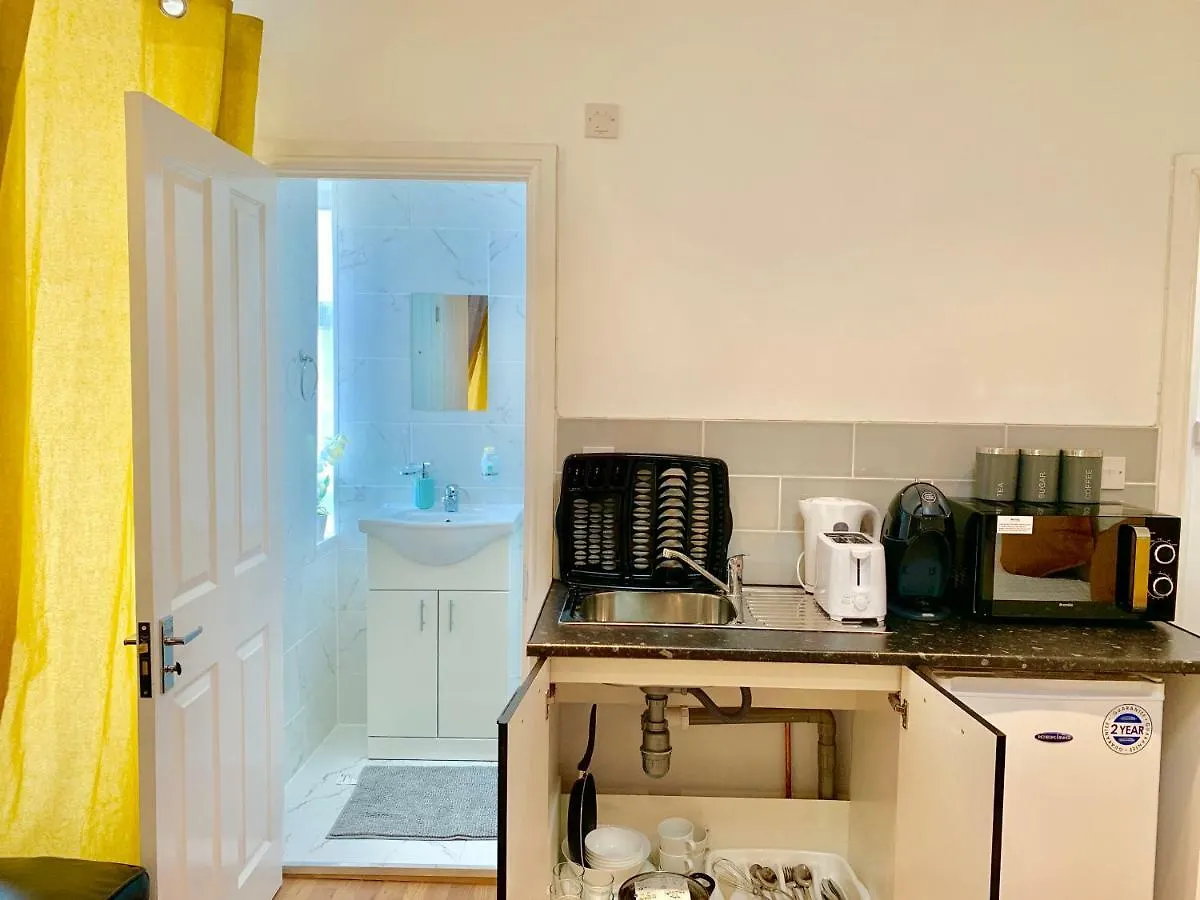 London Studio Apartments, Private Bathrooms And Parking Ilford Reino Unido