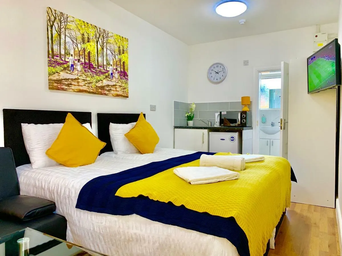 London Studio Apartments, Private Bathrooms And Parking Ilford Appartement
