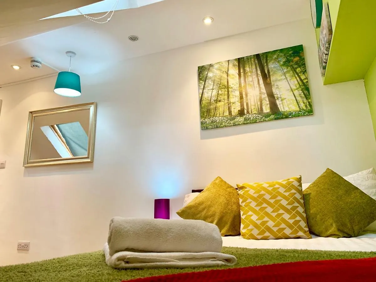 London Studio Apartments, Private Bathrooms And Parking Ilford Appartement